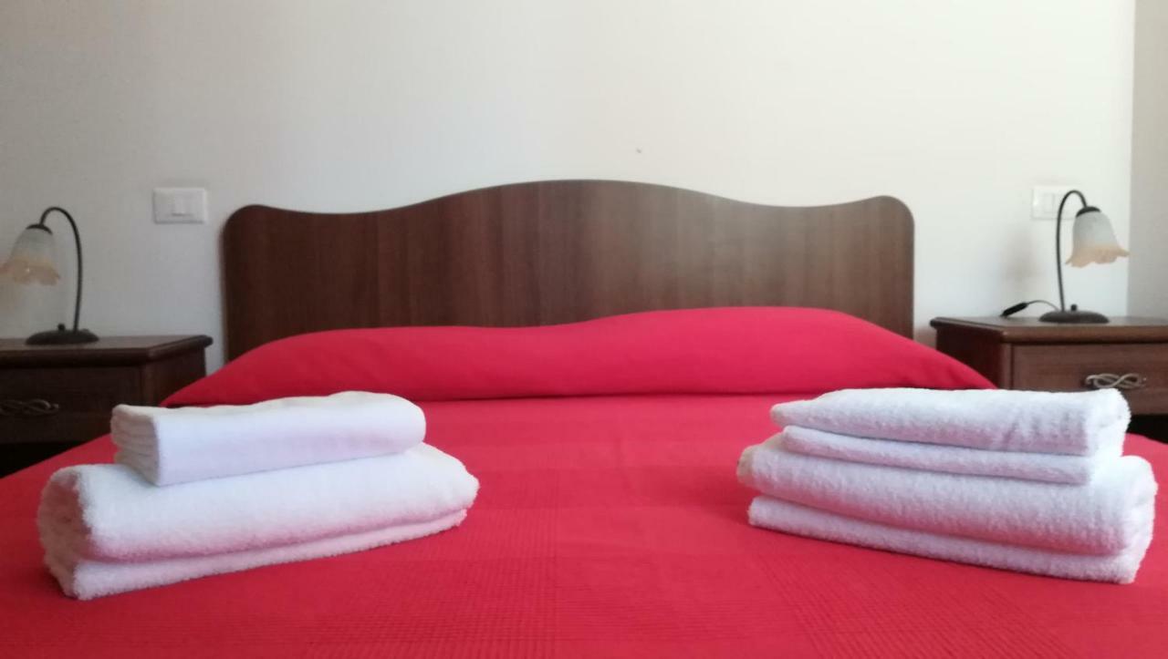 הוילה Villa Santa Maria  Agriturismo Le Pagliere Da Valentino מראה חיצוני תמונה
